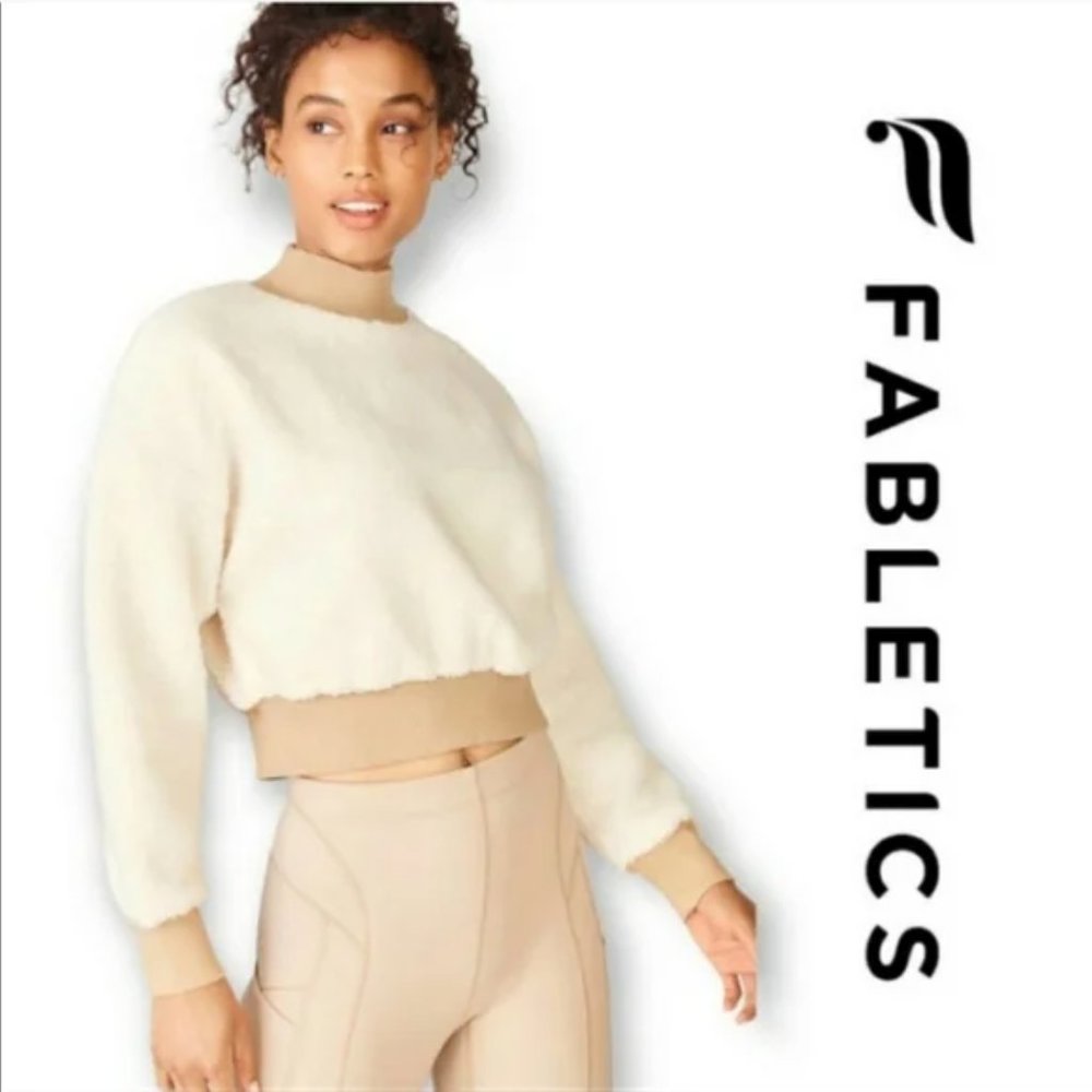 Fabletics | Fleece Teddy Sherpa Cropped Pullover Sweater | Cream | XS
